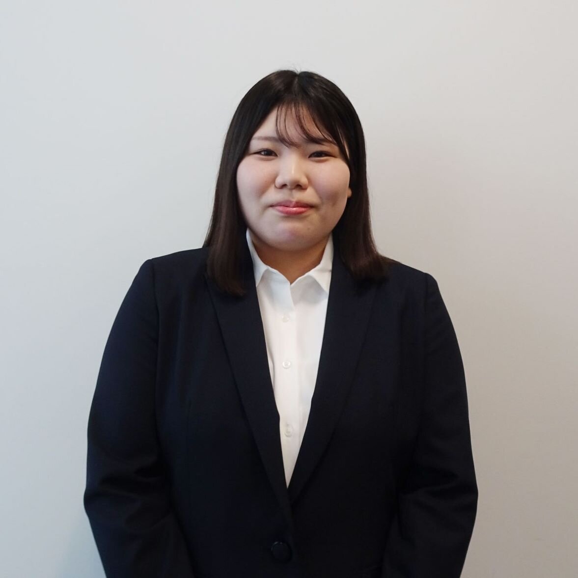 丸山理子.jpg